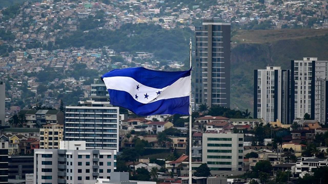 Editorial HRN: ¡No más odio ni polarización!