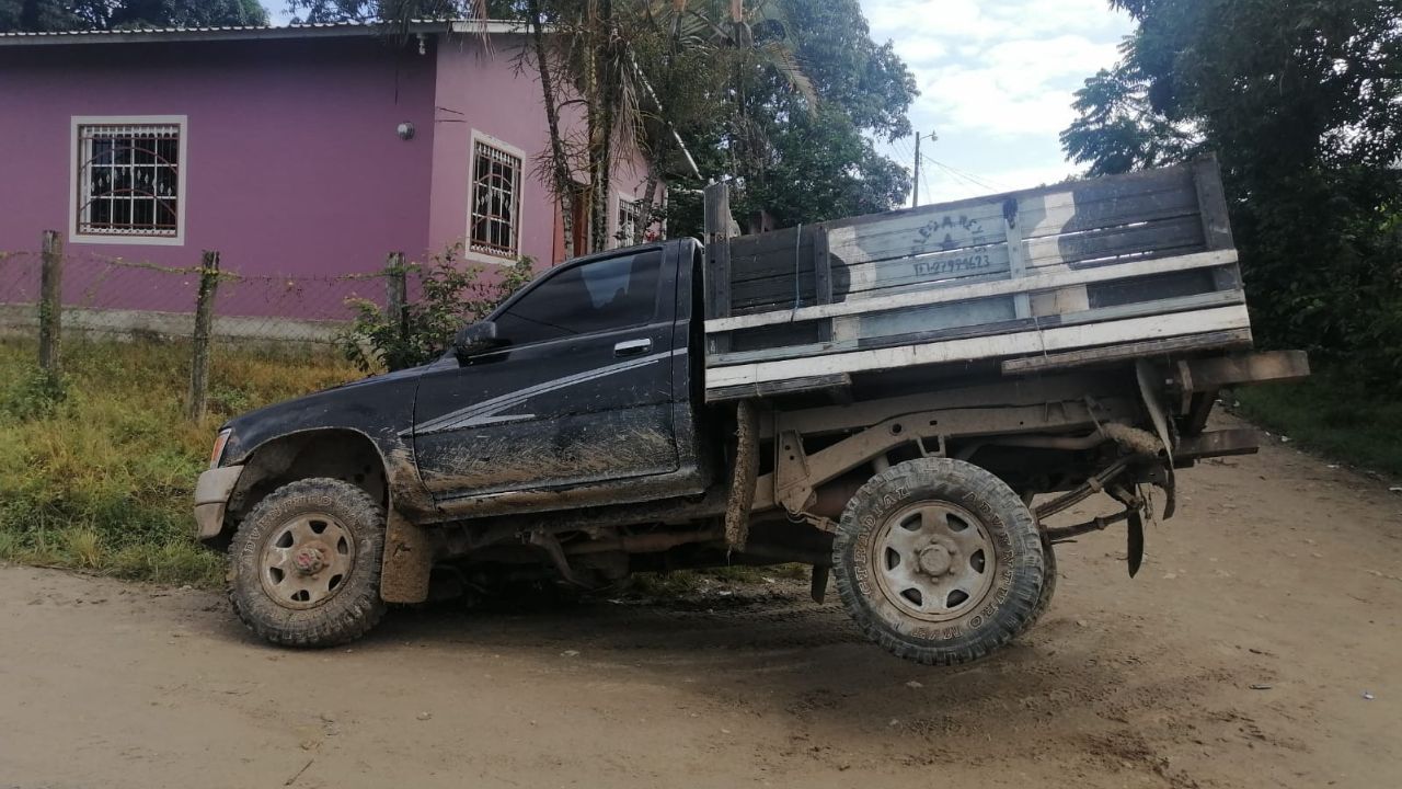 Niño hondureño de 11 años condujo vehículo de sus padres y luego choca