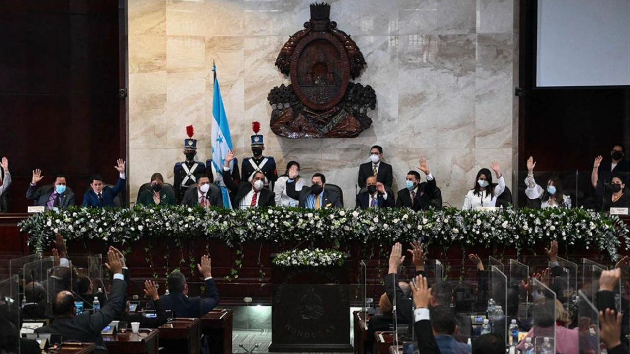 Nueva Ley de la Junta Nominadora de la CSJ continúa discutiéndose en el CN