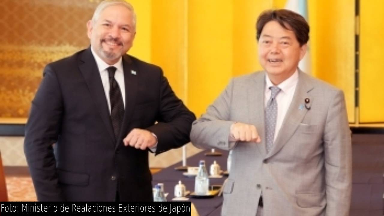 Japón ayudará a Honduras con material de emergencia y subvención para puentes