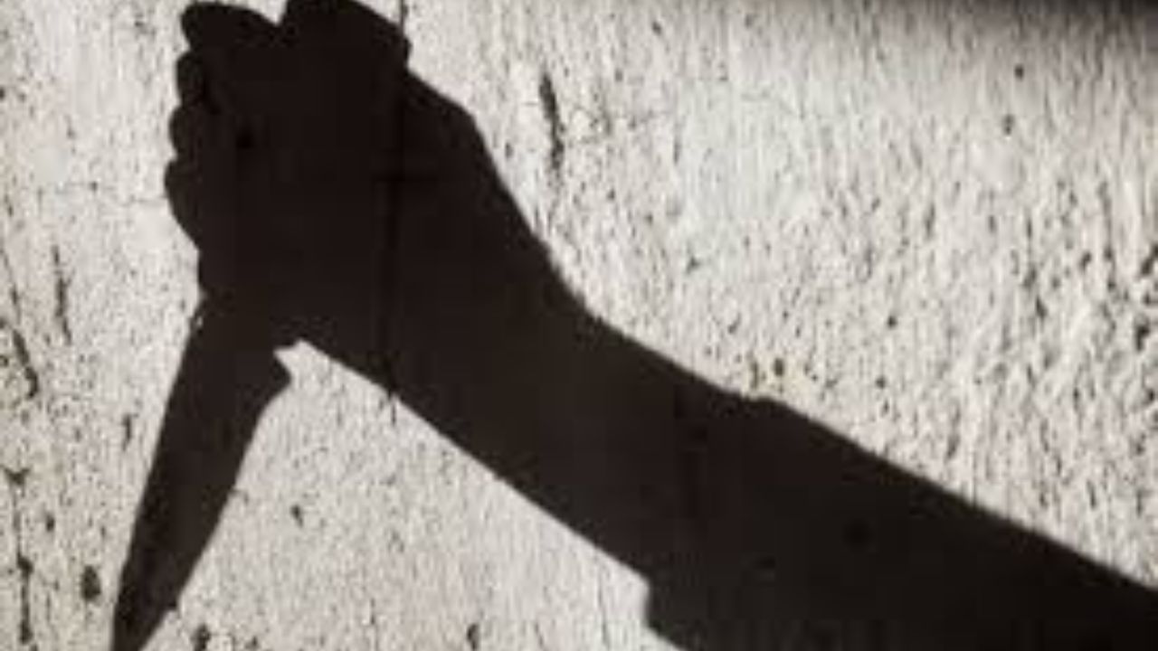 Hombre decapitó a su esposa por supuesta infidelidad y caminó varias cuadras cargando la cabeza en sus manos