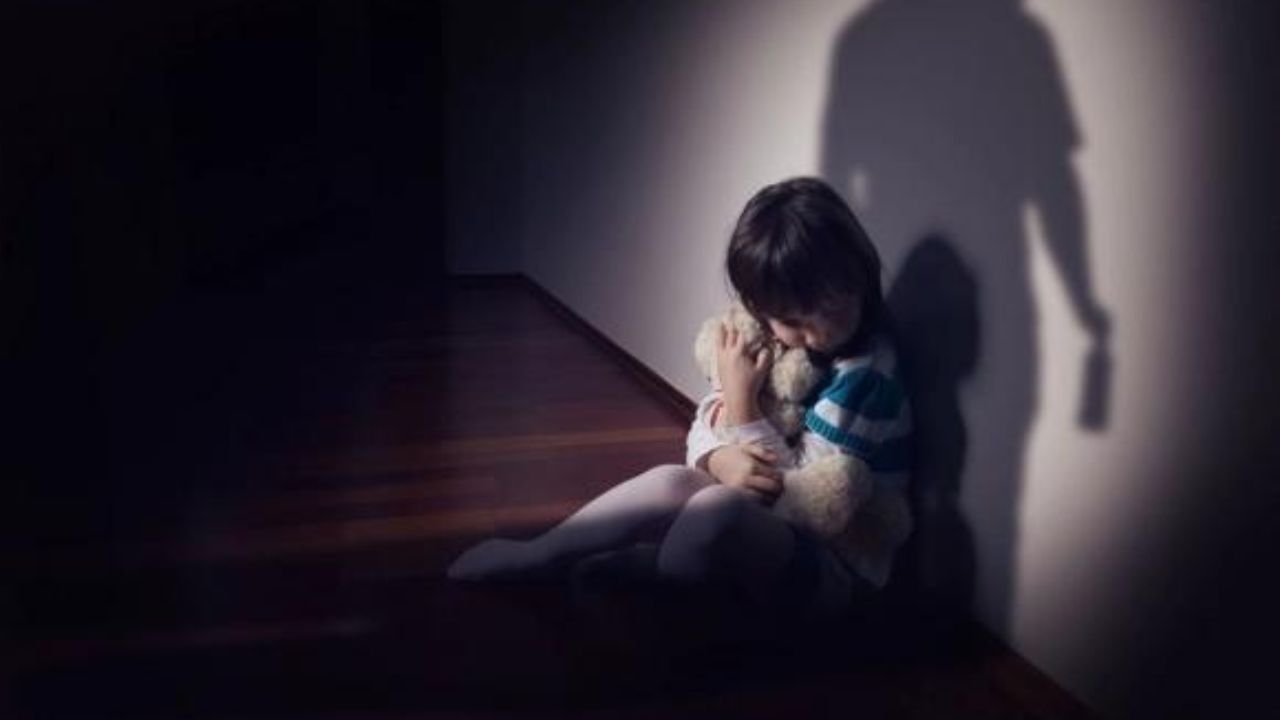 Condenan a 25 años de cárcel a hombre que violó y contagió VIH a un menor de edad
