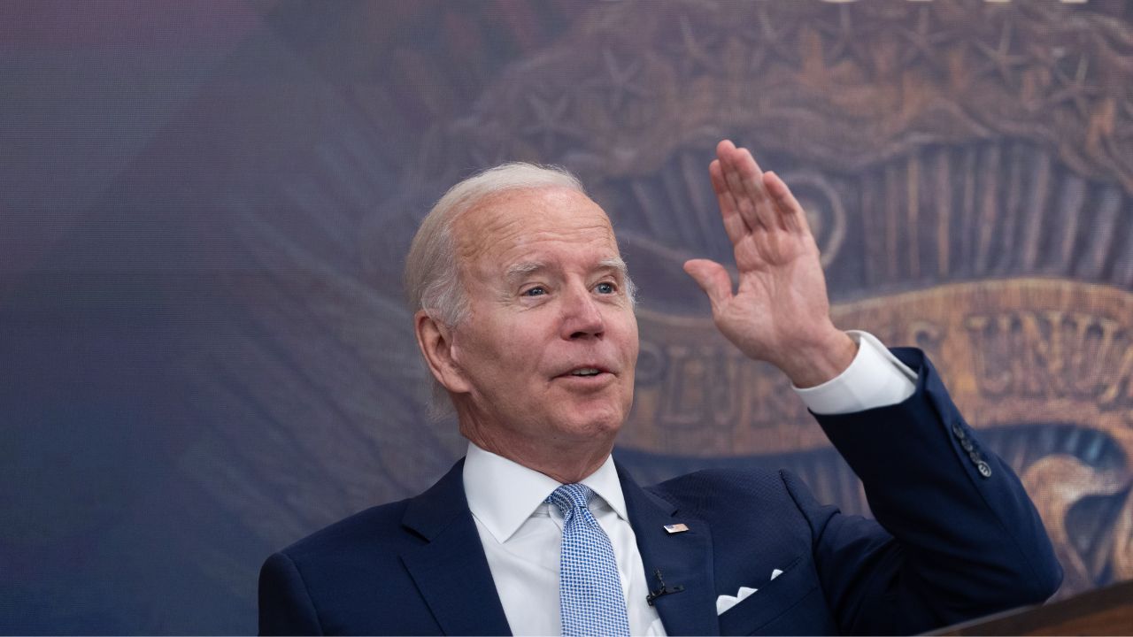 Joe Biden vuelve a dar positivo en covid: este es su estado de salud