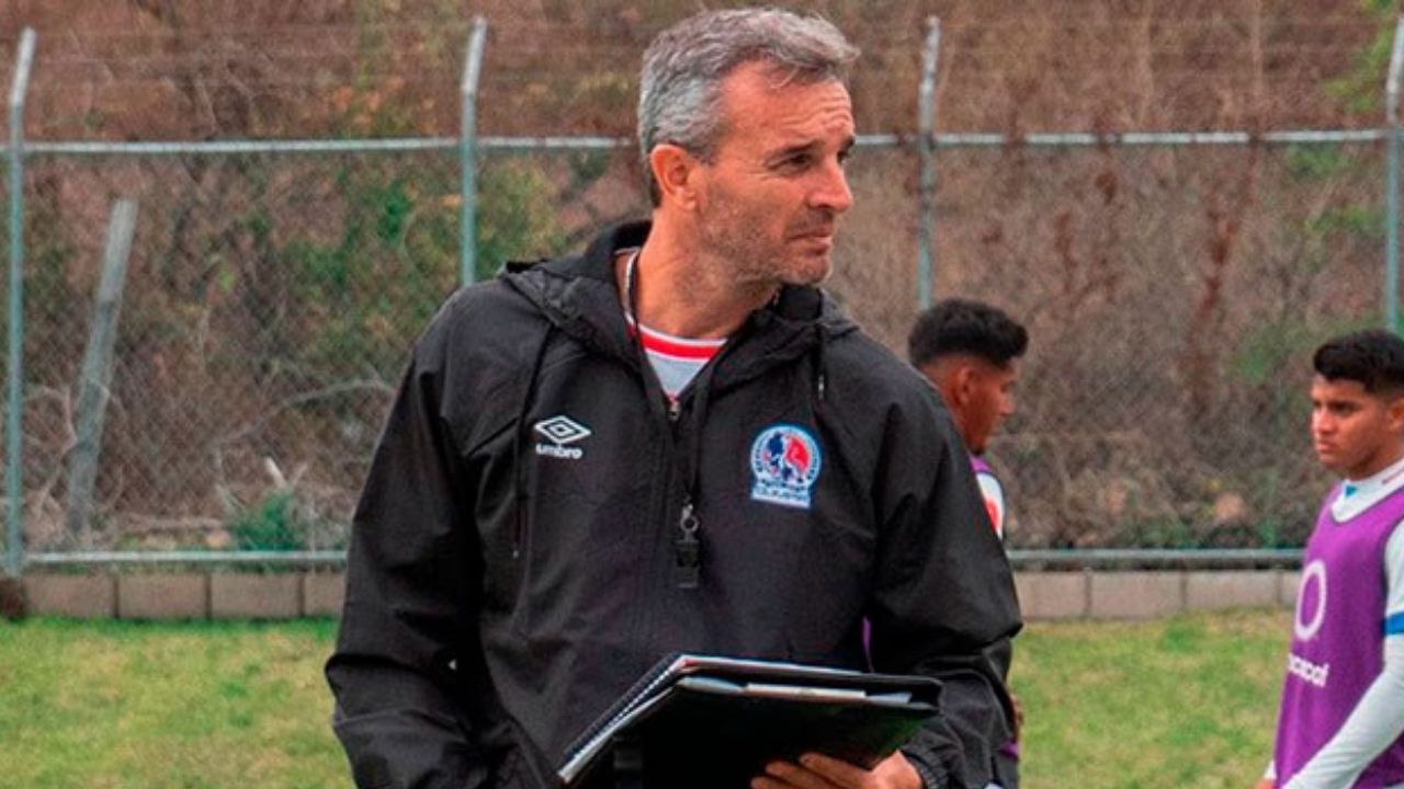 Pablo Lavallén se olvida del Olimpia y ficha con campeón de Conmebol