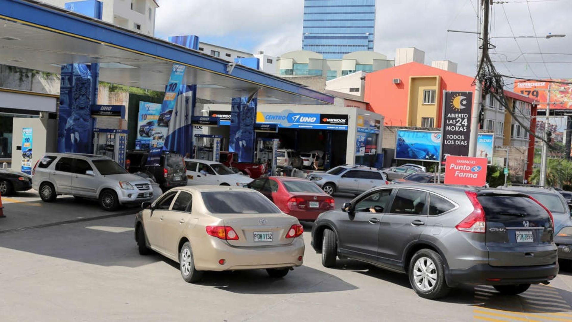La factura petrolera hondureña subió un 79 %, hasta 1,090 millones de dólares