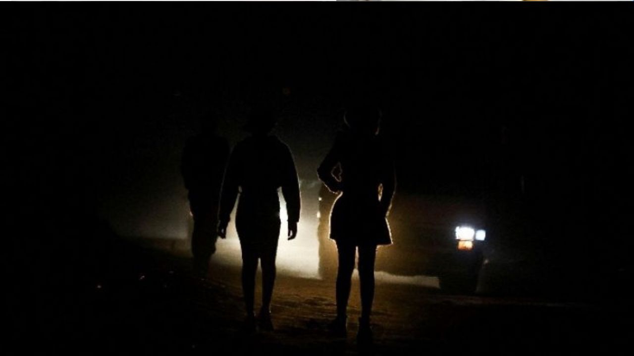 82 hombres violaron en grupo a ocho modelos cuando grababan video musical