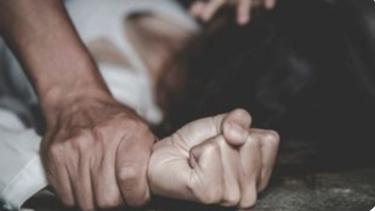 Sexoservidora relata cómo descubrió al policía que abusaba sexualmente de una niña de 7 años en Argentina