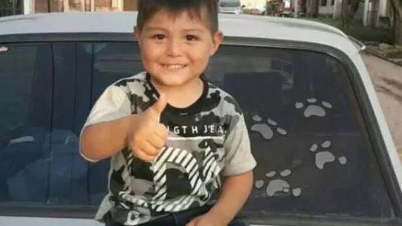Benjamín, el niño de 4 años a quien un pariente colgó vivo de un puente por venganza