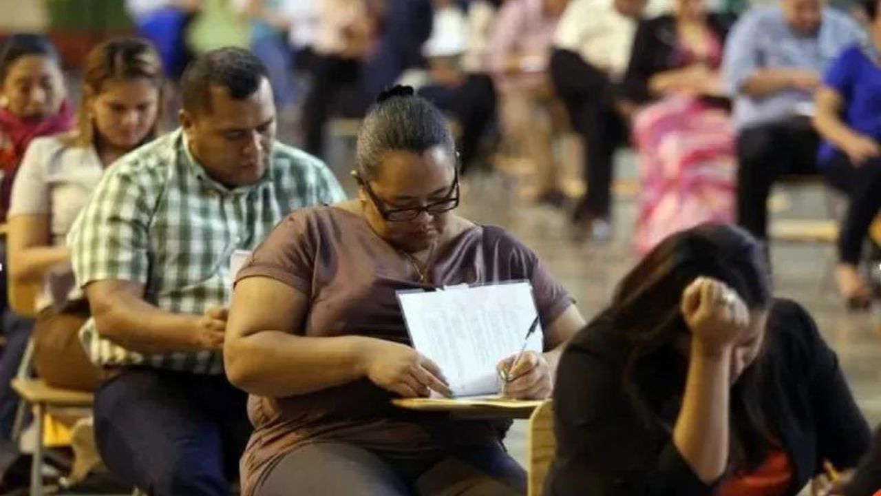 Editorial HRN: El concurso docente y una nueva malla curricular