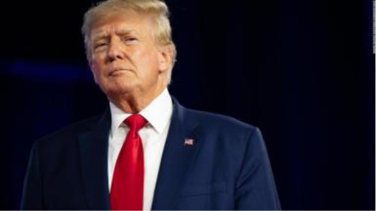 Trump reclama ser restituido como presidente o nuevas elecciones inmediatas