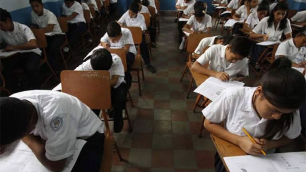 Alertan sectores críticos: Politización de problemática educativa, sanitaria y agrícola hace tocar fondo a Honduras