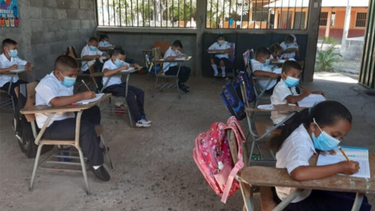 Marlon Escoto: La educación nunca ha estado en la línea de la prioridad