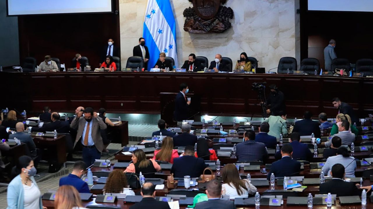 Reforma a ley de Consejo de Defensa y Seguridad concentra y usurpa el poder, denuncian sectores políticos opositores