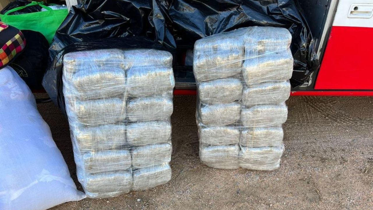 Pasajero llevaba 180 paquetes de marihuana en un bus en Yoro