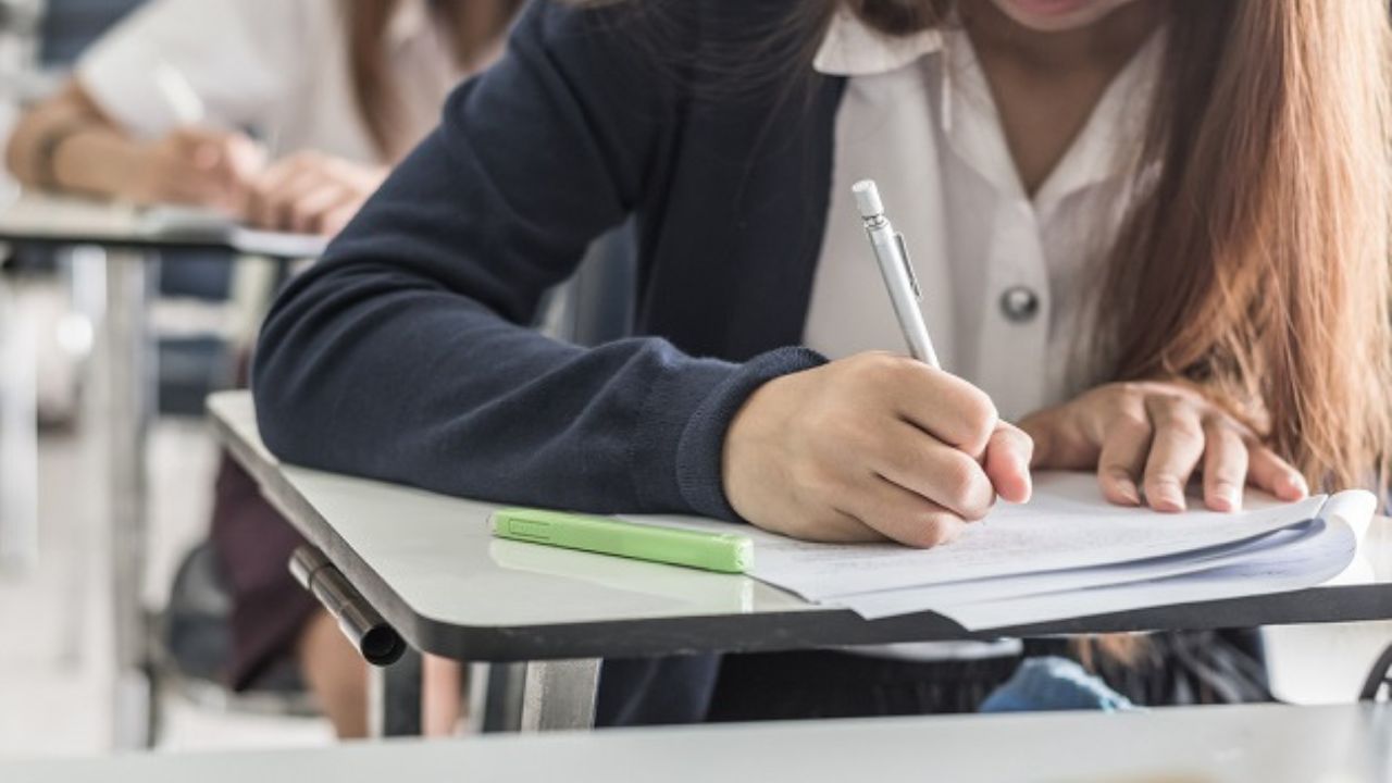 Maestro hondureño habría tocado indebidamente a alumna cuando le entregaba una tarea