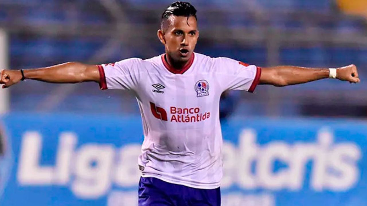 Edwin Rodríguez dejará Olimpia para unirse al Aris de la primera de Grecia