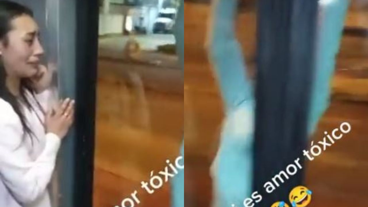 Video: Joven arriesga su vida al colgarse de puerta de bus para seguir a su novia luego de revisarle el celular