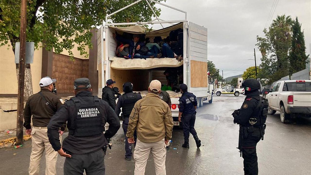 Hallan 266 migrantes en Nuevo León, México; entre ellos habían 19 hondureños