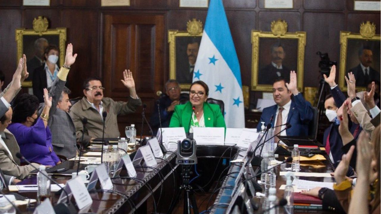 Proyecto aprobado de Presupuesto General 2023 es de 392 mil millones de lempiras