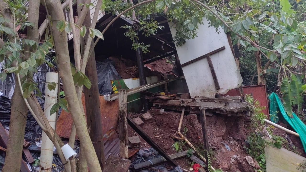 En fotos: varias viviendas a punto de derrumbarse en la colonia La Esperanza de Tegucigalpa