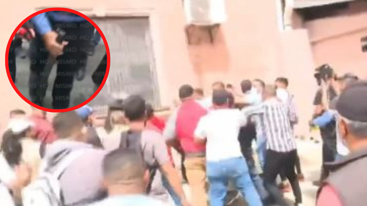 Golpes, decomiso de machete, en zafarrancho durante protesta en las afueras de la Secretaría de Salud en Tegucigalpa