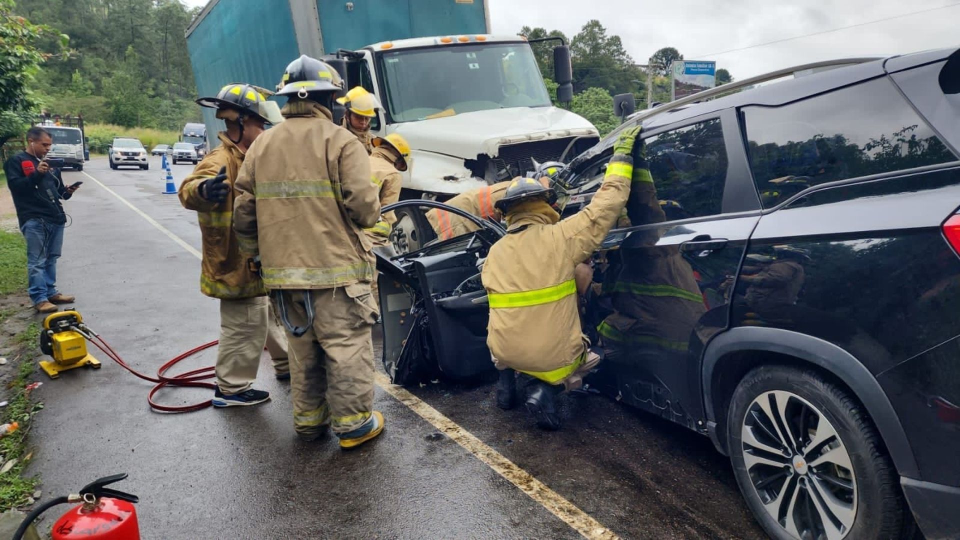 Identifican a las tres víctimas mortales del accidente en la CA-5 a la altura de Siguatepeque