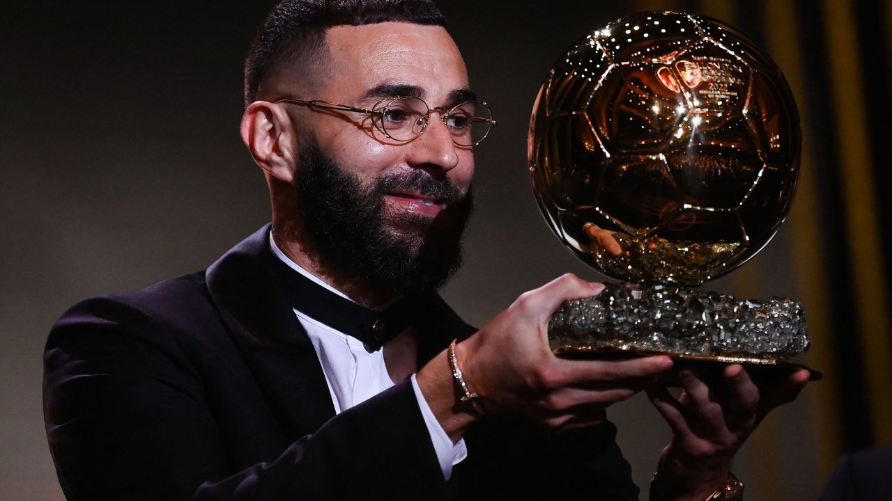 'El Balón de Oro del pueblo': Así fue el emotivo discurso de Karim Benzema al coronarse como el mejor jugador del mundo