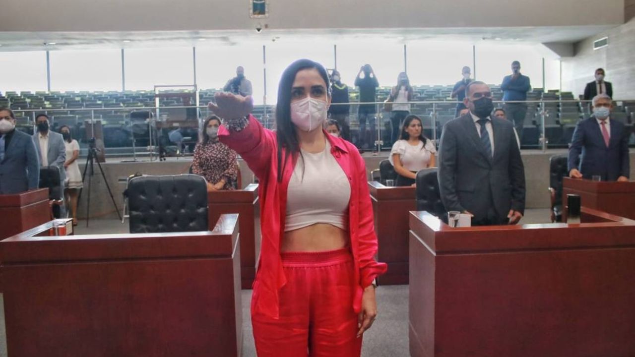 Video: Matan a diputada en estacionamiento de farmacia en México