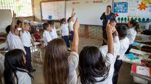 ¡Tome nota! Educación suspende clases en todos sus niveles a partir de esta fecha ante efectos de Julia