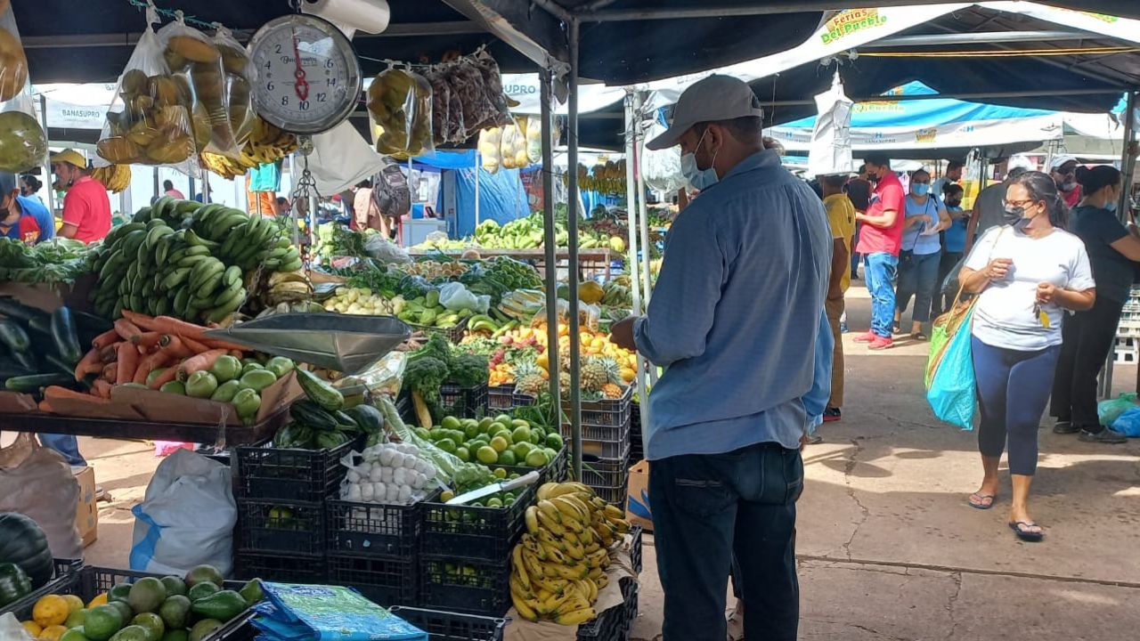 Estos son los 14 productos que han subido su precio en Feria del Agricultor