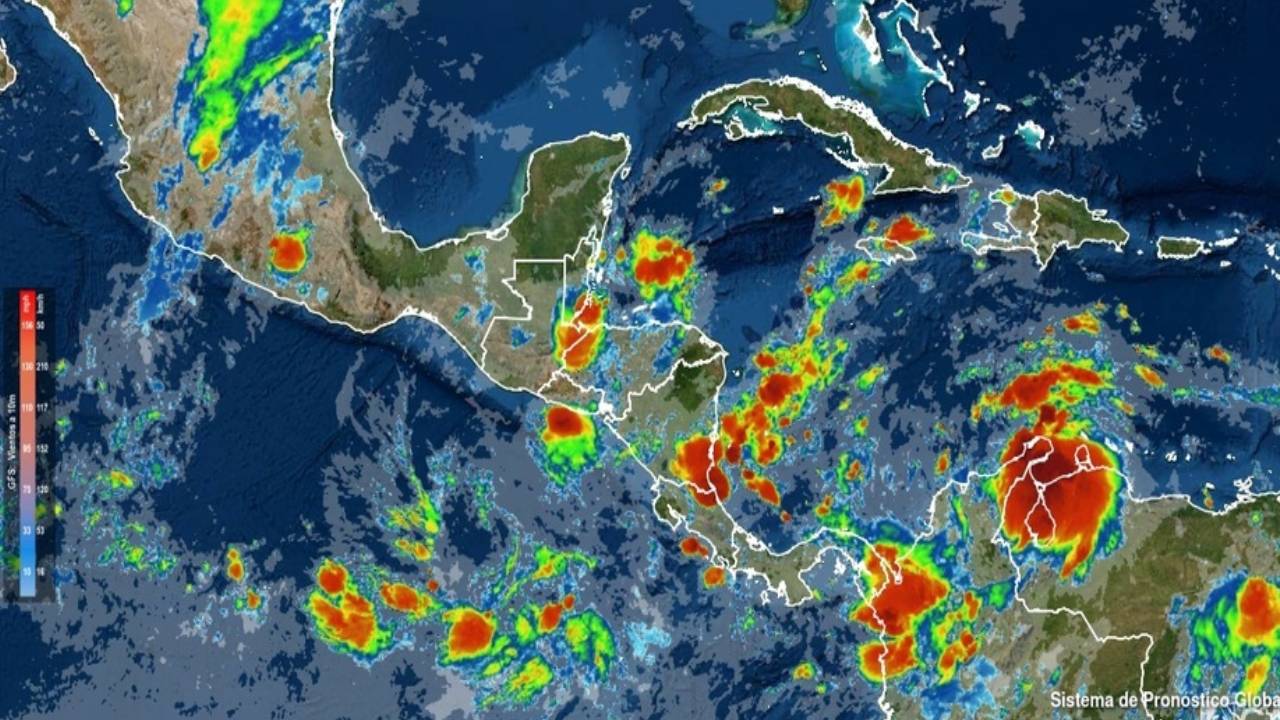 Julia se disipa en Guatemala tras dejar al menos 11 muertos en Centroamérica