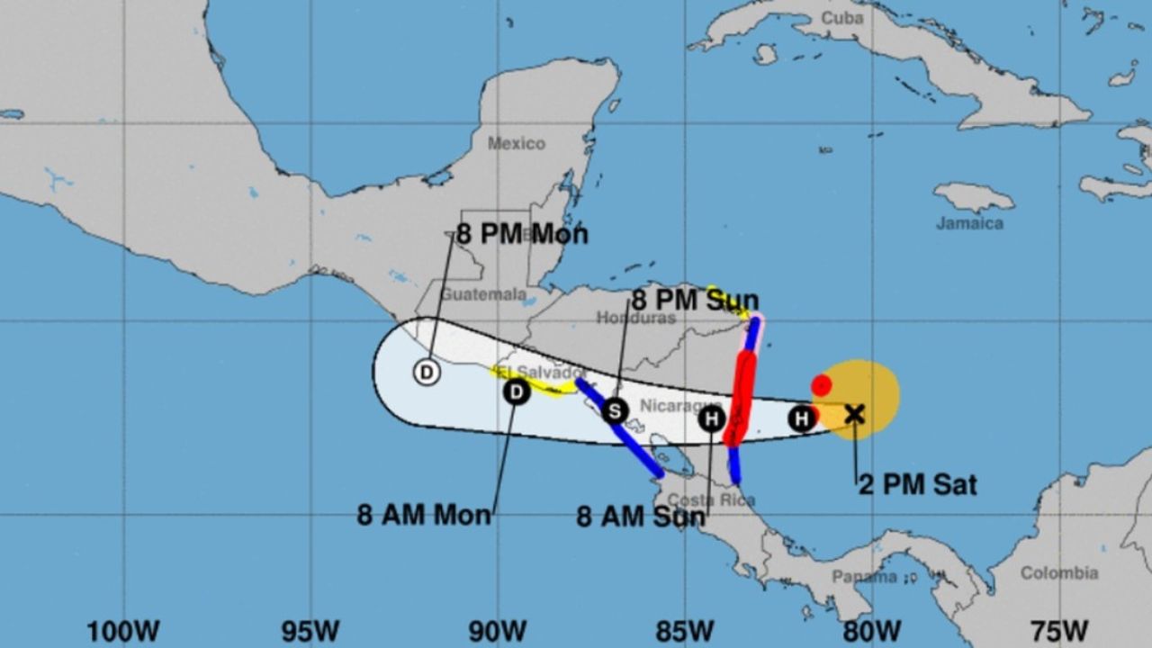 ¡ALERTAEN C.A! Ojo del huracán Julia se aproxima a la costa de Nicaragua