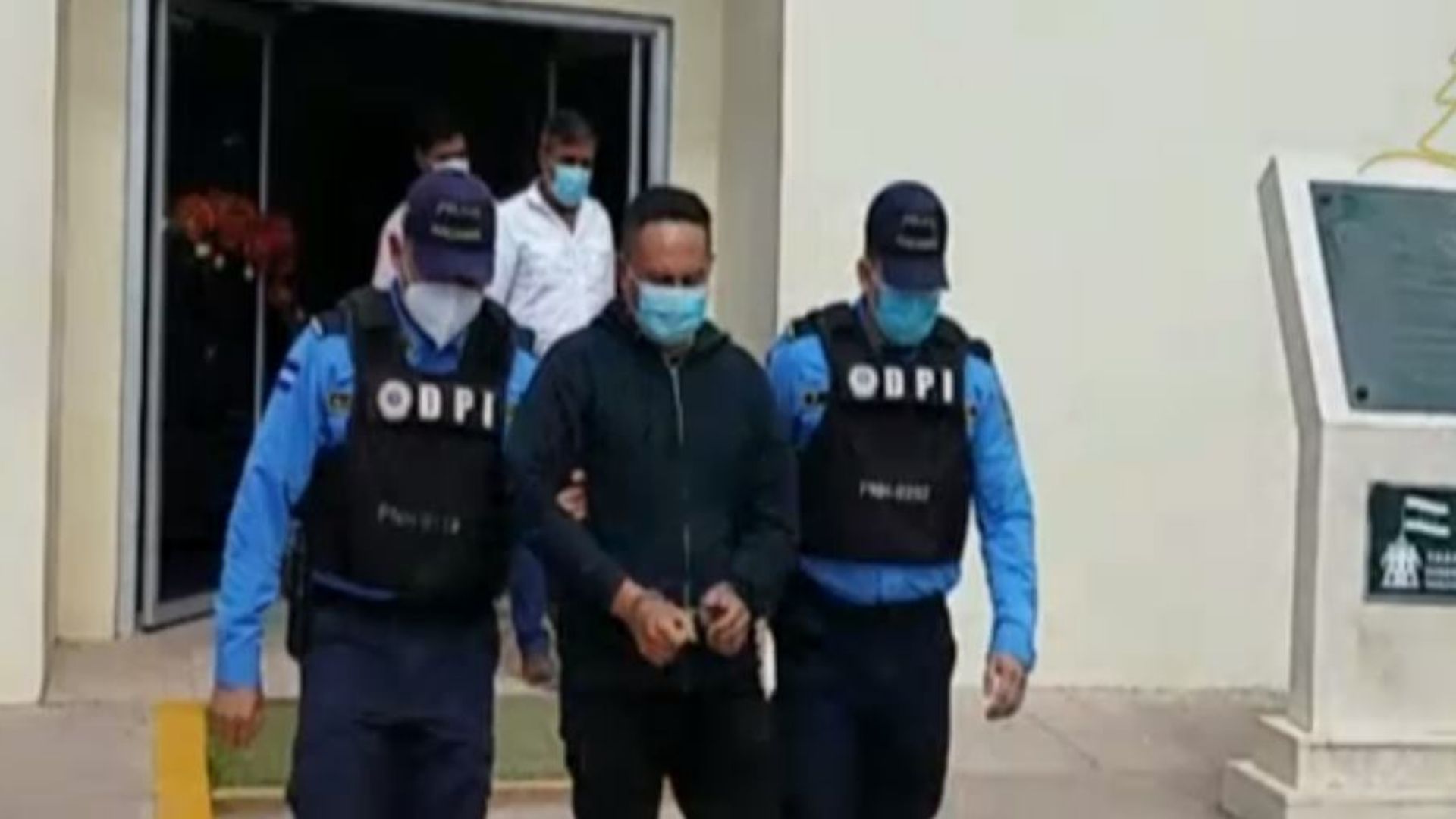 A juicio oral y público, policía acusado de matar a expareja y excuñada en Reitoca, Francisco Morazán