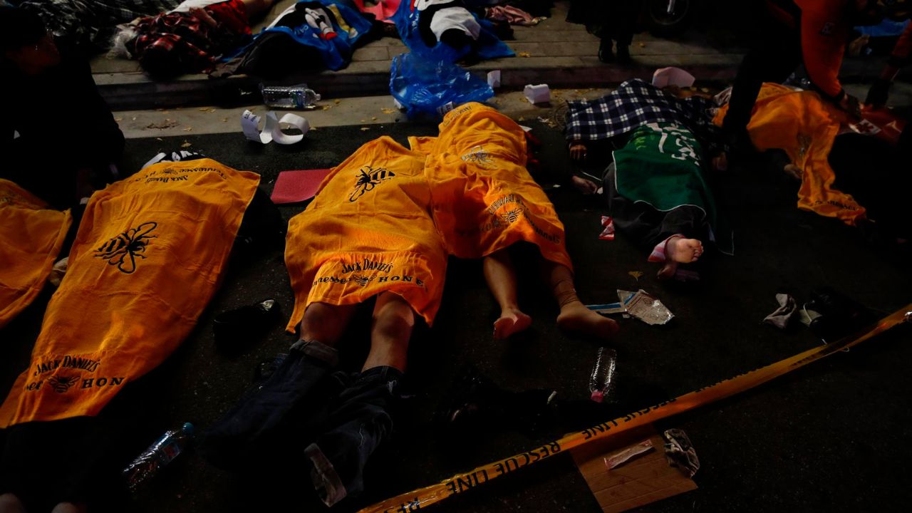 Honduras se solidariza con Corea del Sur tras estampida que dejó 154 muertos y más de 100 heridos