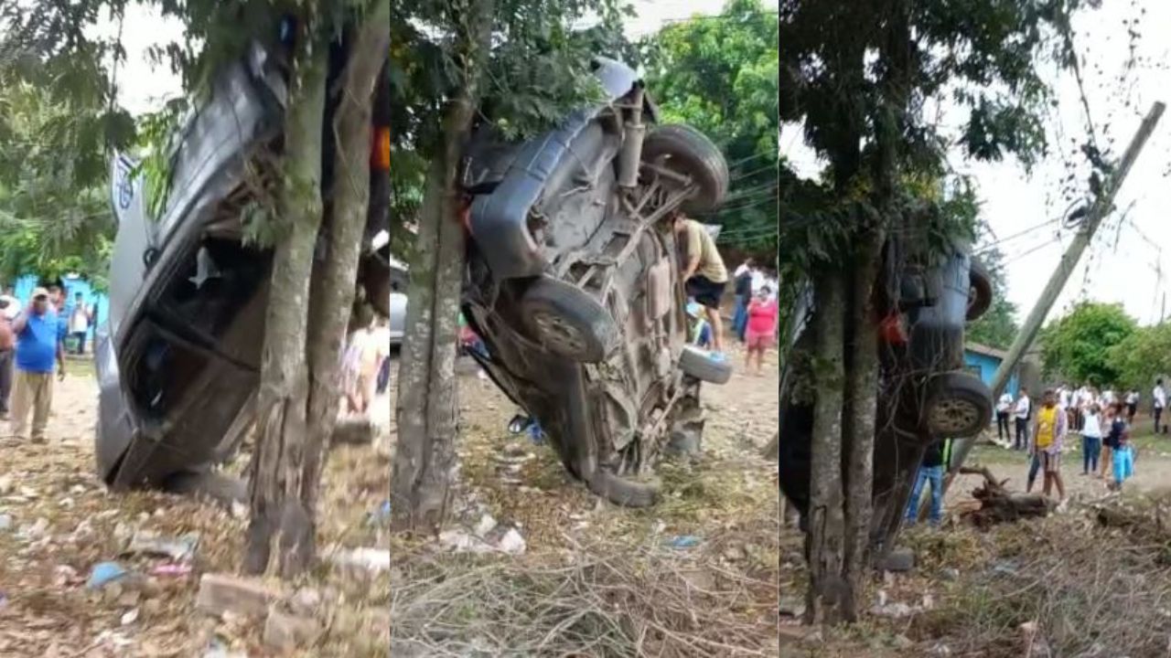¡Colgado de un árbol!: Así quedó carro tras fuerte accidente vial en Olanchito