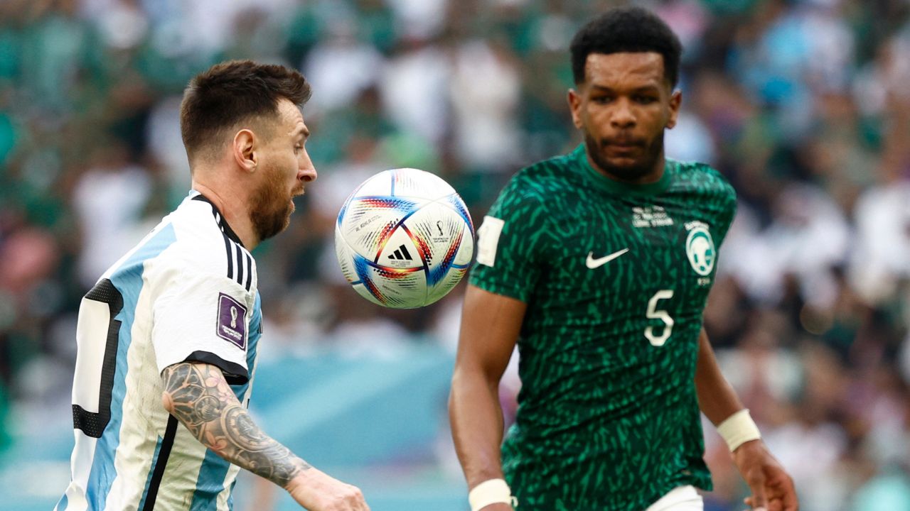 Argentina perdió ante Arabia en su debut en Qatar y así se paralizó el país