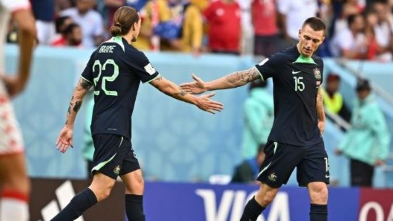 Australia venció 1-0 a Túnez y presiona a Francia en el Grupo D