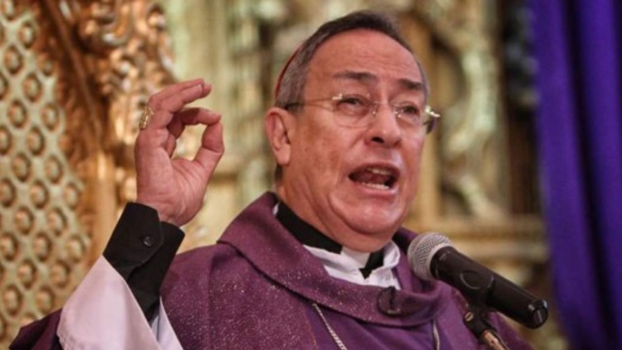 Cardenal Rodríguez recomienda al gobierno y a la población no olvidarse de los pobres