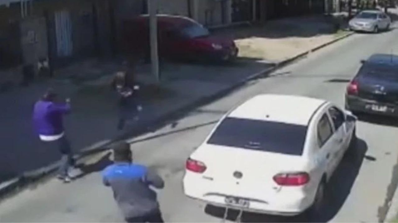 Video: Pareja con su bebé en brazos fue asaltada por hombres armados