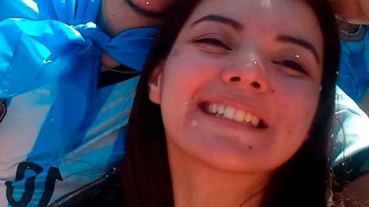 Joven tenía activado 'botón antipático', pero no lo tocó: su ex la mató a puñaladas frente a hijo de 4 años