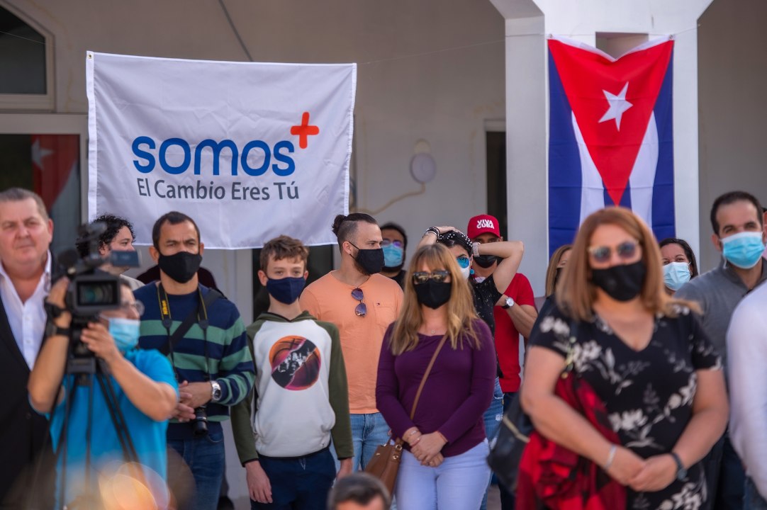 Activista cubana de derechos humanos, prefiere morir antes que volver a su país