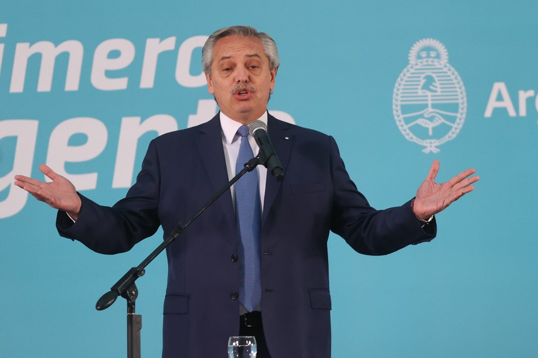 Presidente de Argentina, Alberto Fernández denunciado por sedición y traición a la patria