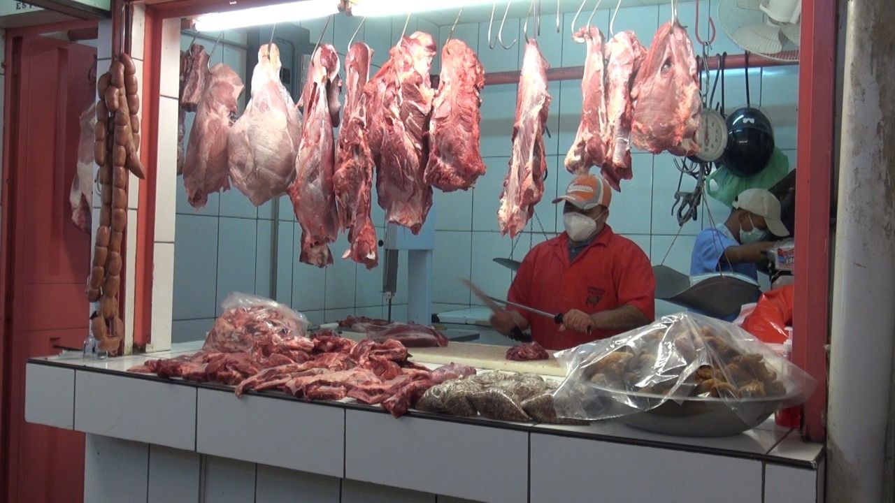 Aumento a productos básicos no cesan pese a anuncio de congelamiento de precios