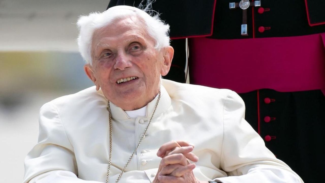 ¿Qué ocurrirá cuando muera Benedicto XVI? No hay reglas sobre el papa emérito
