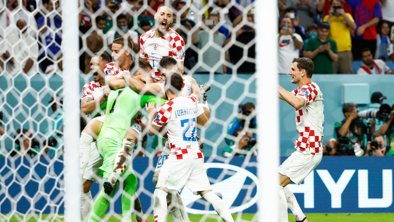 Croacia sufre ante Japón para clasificar a cuartos de final en Qatar 2022