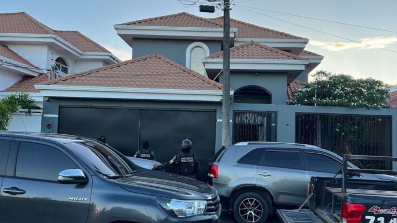 Desarticulan banda ligada a policías detenidos con droga en Colón