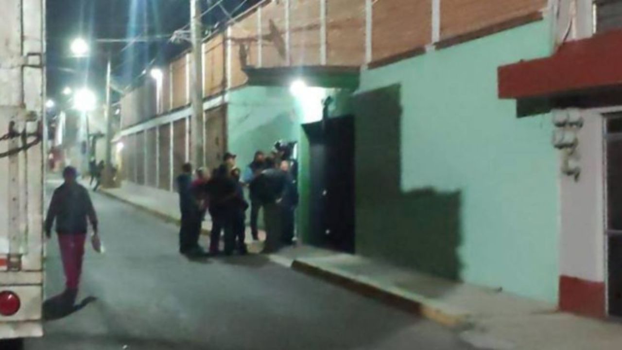 Matan en su casa a maestra jubilada, autoridades analizan vídeos de seguridad