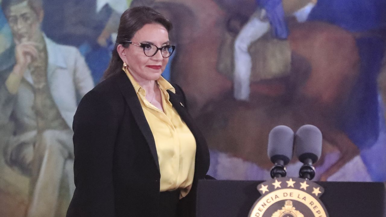 Xiomara Castro prohíbe uso de fondos del Estado para bonos y celebraciones