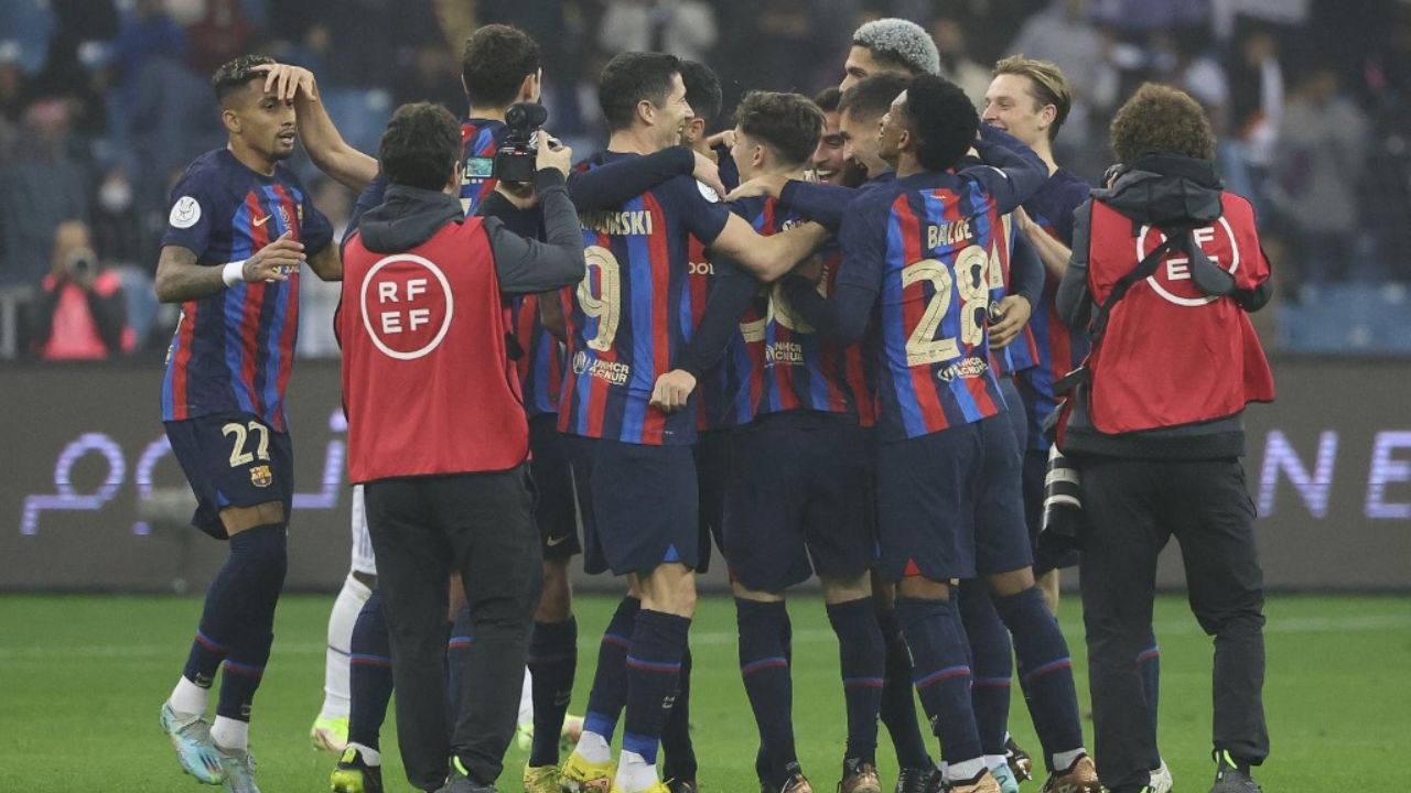 Barcelona gana la Supercopa de España con triunfo 3-1 ante el Real Madrid