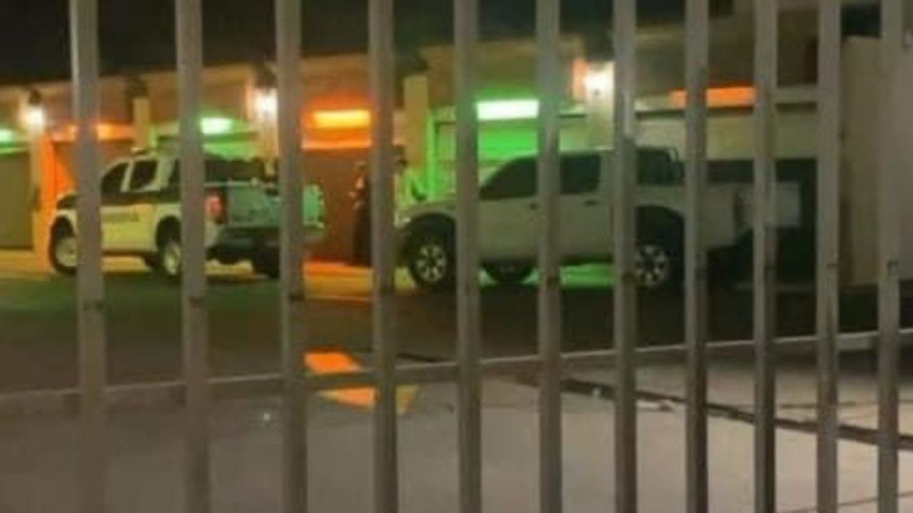 Bebé murió cuando su madre la  dejó dentro de un auto mientras ella iba a motel